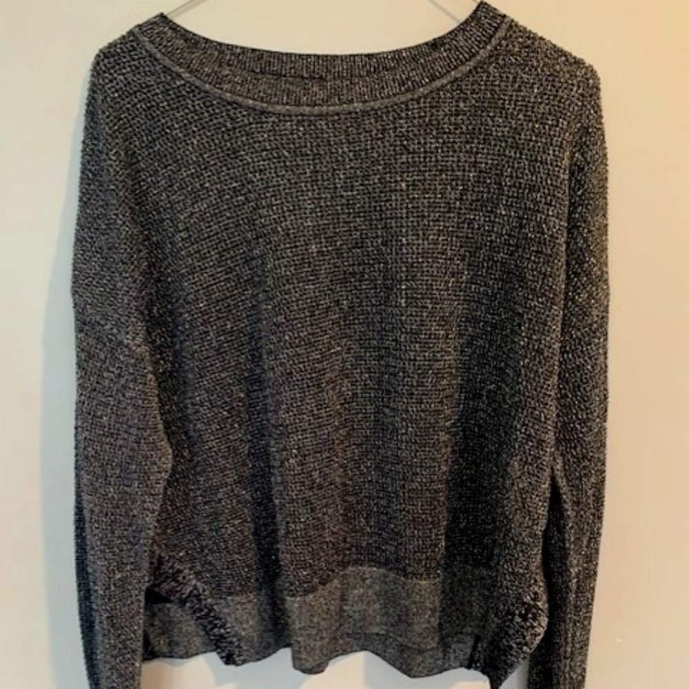 NWOT PLANET METALLIC MINI SEED STITCH SILVER/BLACK SWEATER.  OS